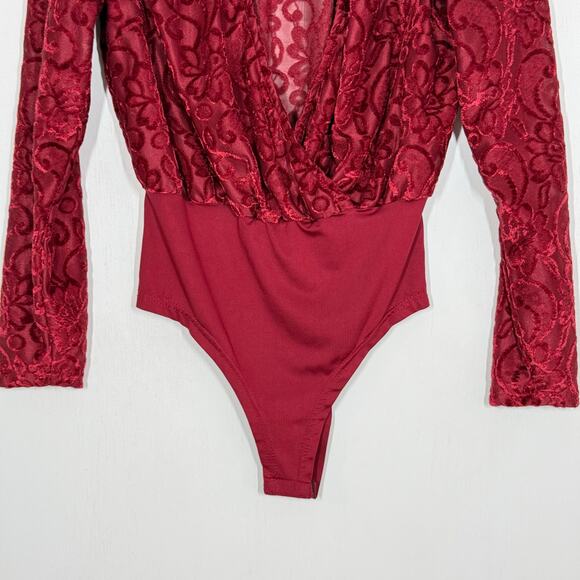 Velvet Burnout Bodysuit M Red Floral Lace Plunge V-Neck Long Sleeve Whimsygoth - Picture 4 of 9